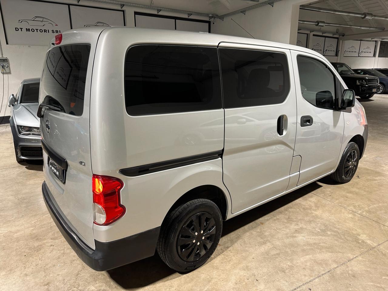 Nissan NV200 1.5 dci Acenta Plus 90cv 7 posti - UNICOPROP.