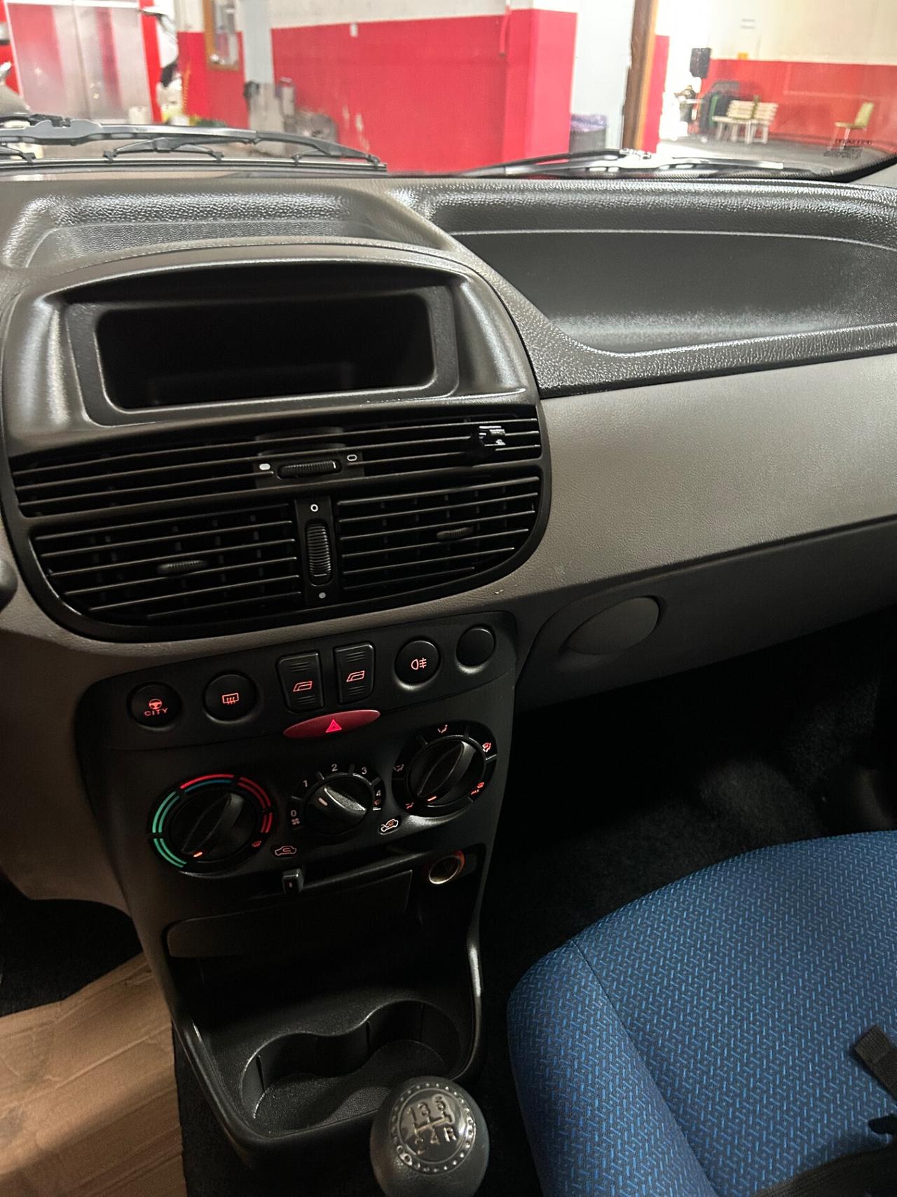 Fiat Punto 1.2i cat 5 porte solo85milakm