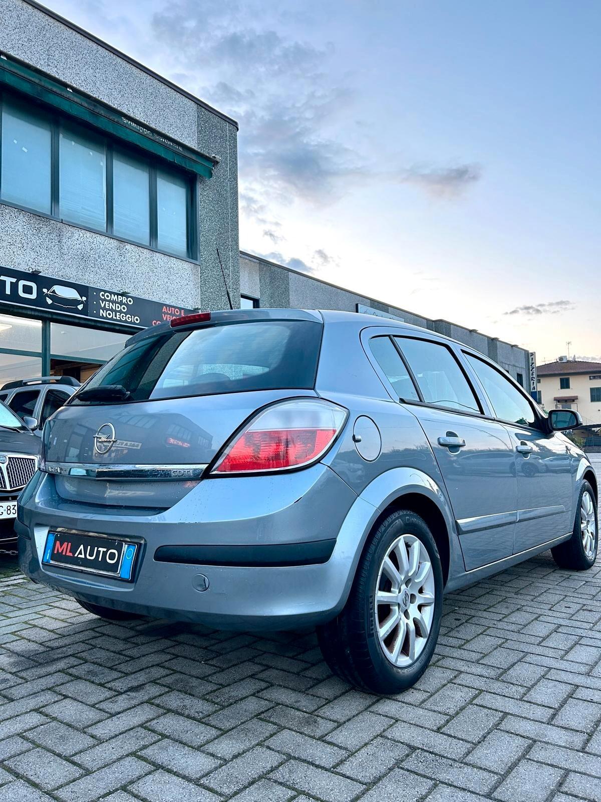 Opel Astra 1.3 CDTI 5 porte Enjoy - OK NEOPATENTATO