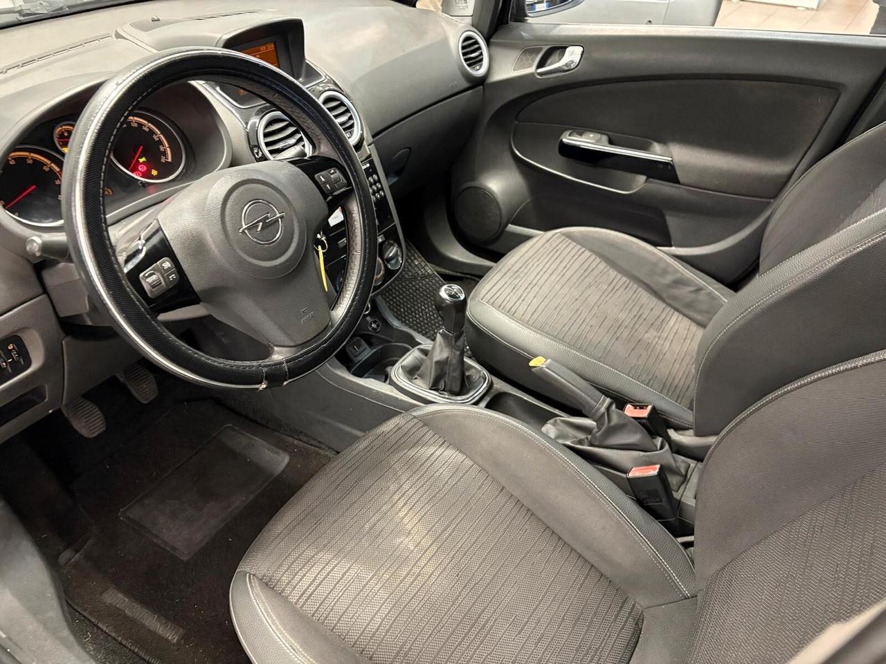 Opel Corsa 1.2 85CV 5 porte GPL-TECH Edition