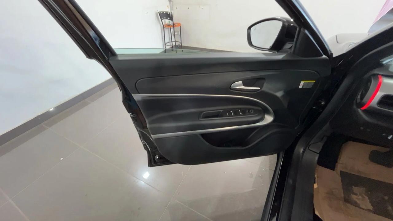 Jeep Avenger 1.2T e-hybrid Auto Tetto KM0