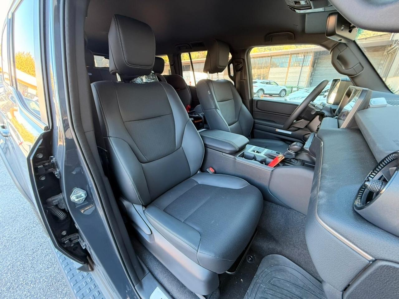 Toyota Land Cruiser 2.8 D4D A/T AWD First Edition