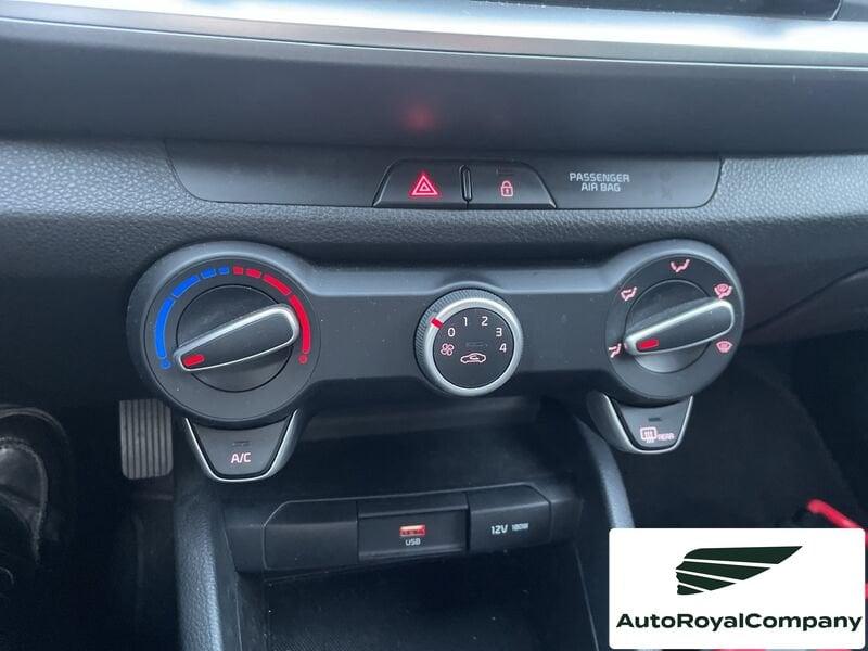 KIA Stonic Stonic 1.0 T-GDi 100 CV MHEV MT Urban AZIENDALE IVA ESPOSTA