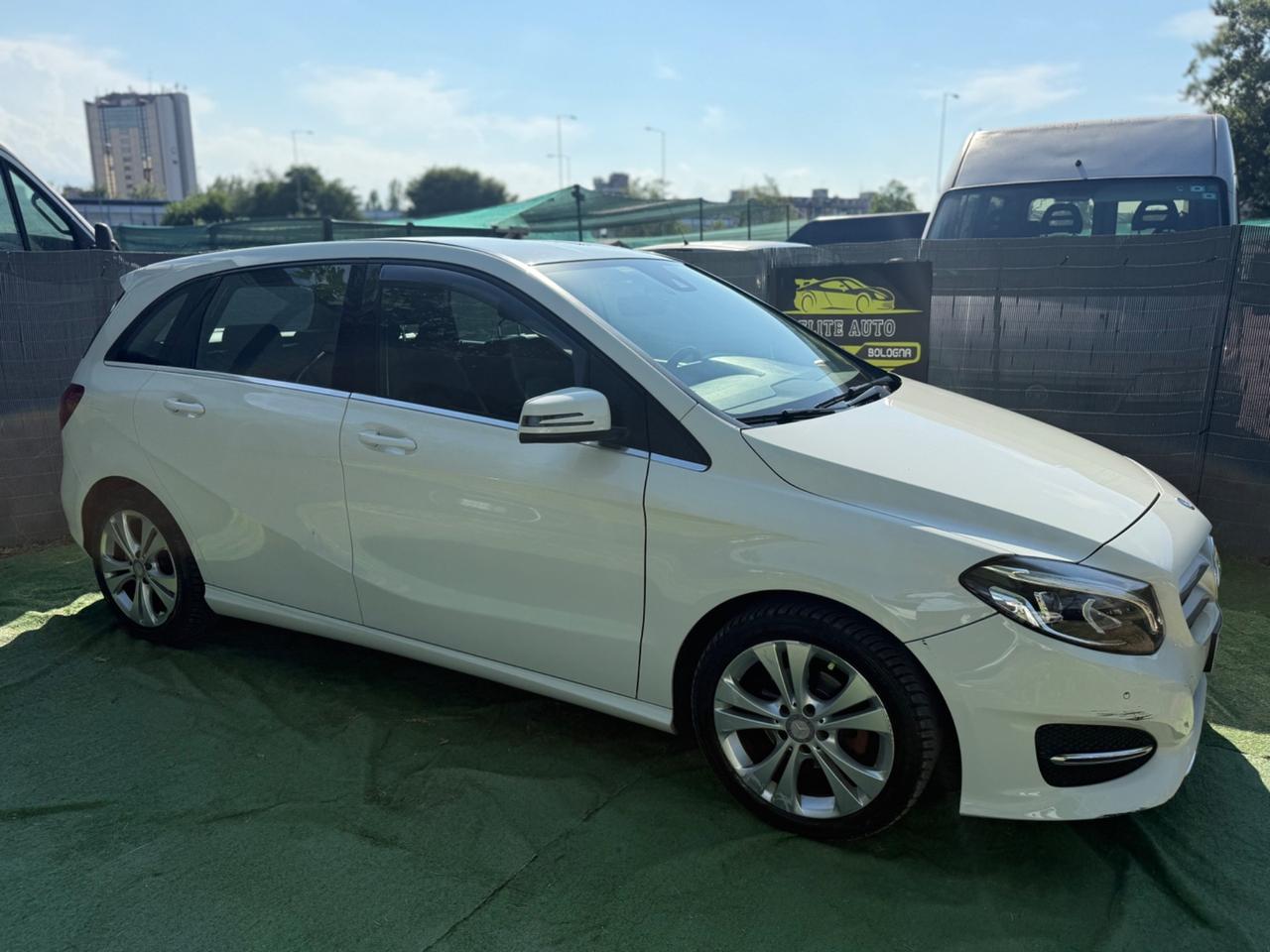 Mercedes B 180 DIESEL EURO 6 AUTOMATIC PREMIUM