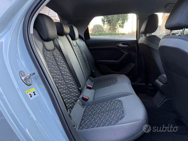 AUDI A1 SPB 25 Benzina