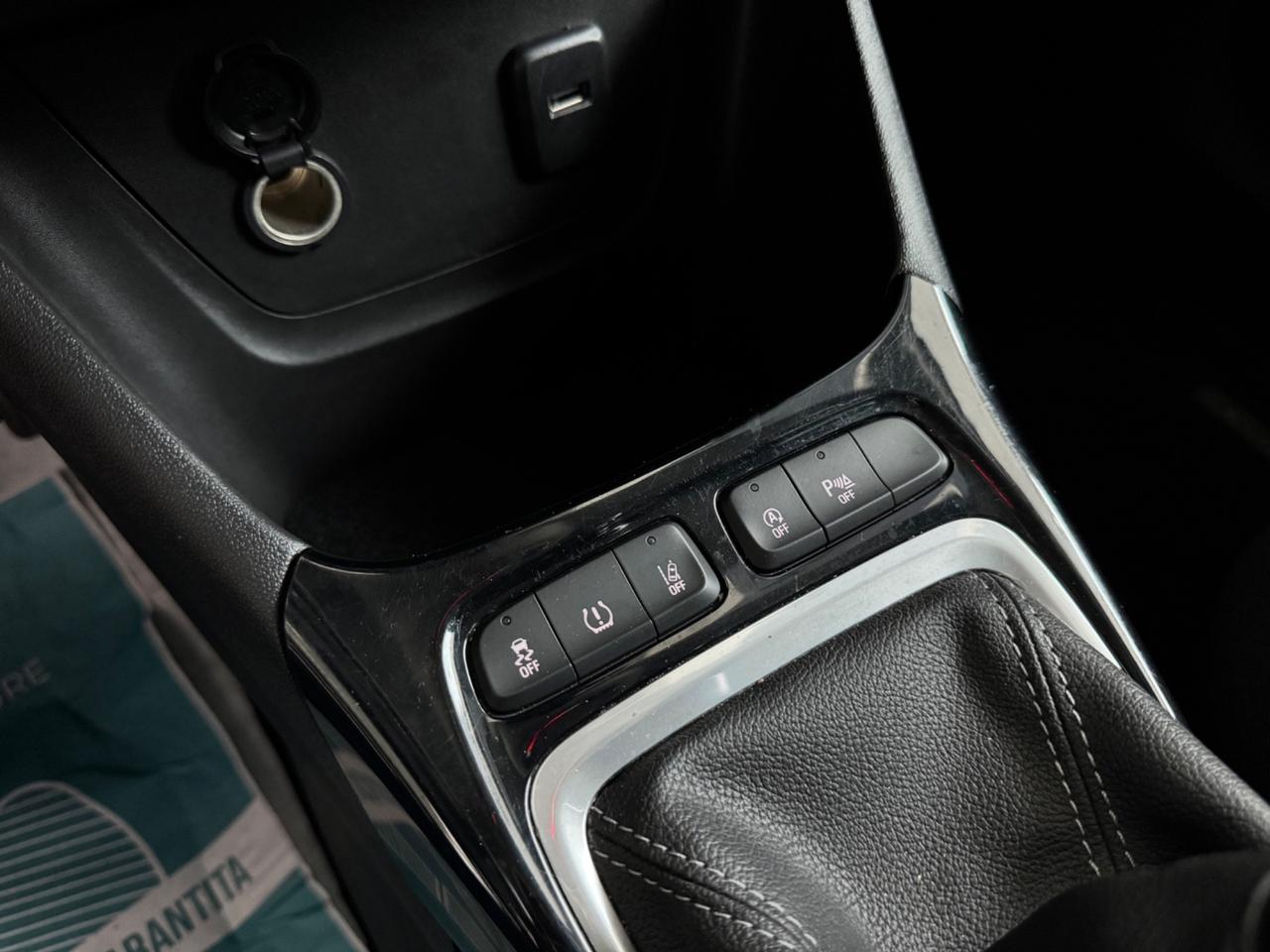 Opel Crossland X 1.2 Turbo 110CV Ultimate C.D FATTA