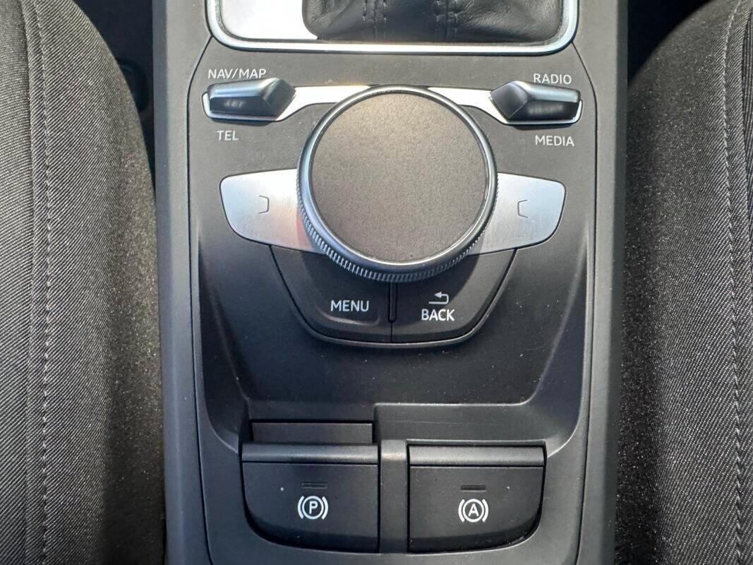 Audi Q2 35 TDI S tronic