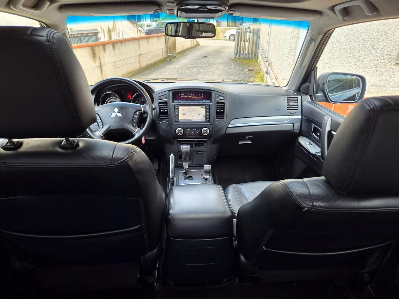 Mitsubishi Pajero 3.2 DI-D 16V aut. 3p. Instyle