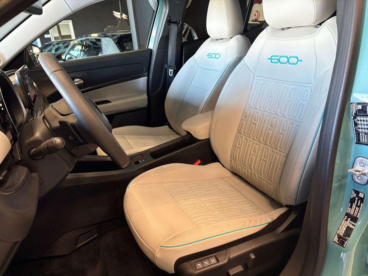 Fiat 600 600 1.2 hybrid La Prima 110cv auto