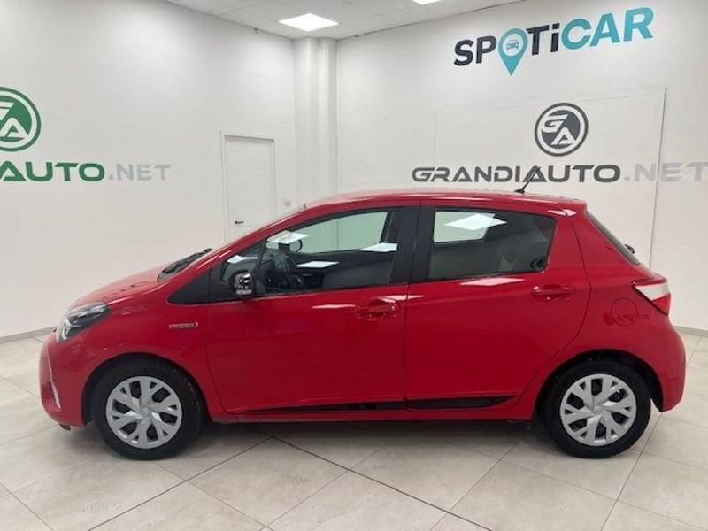 Toyota Yaris III 2017 5p 1.5h Lounge Red/Bronze