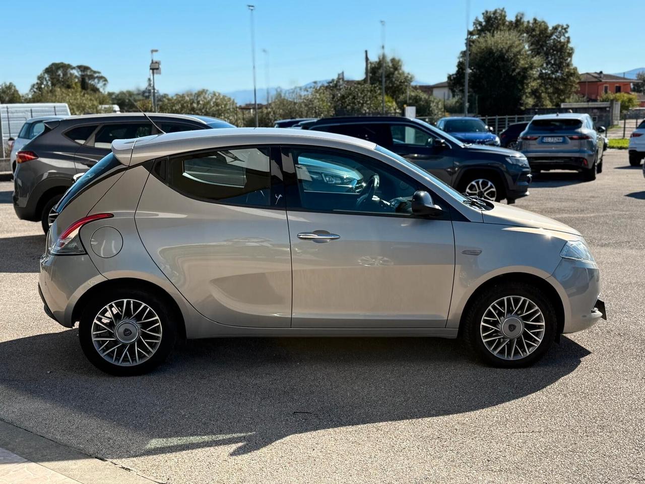 Lancia Ypsilon 1.3 MJT S&S GOLD PERFETTA AFFARE