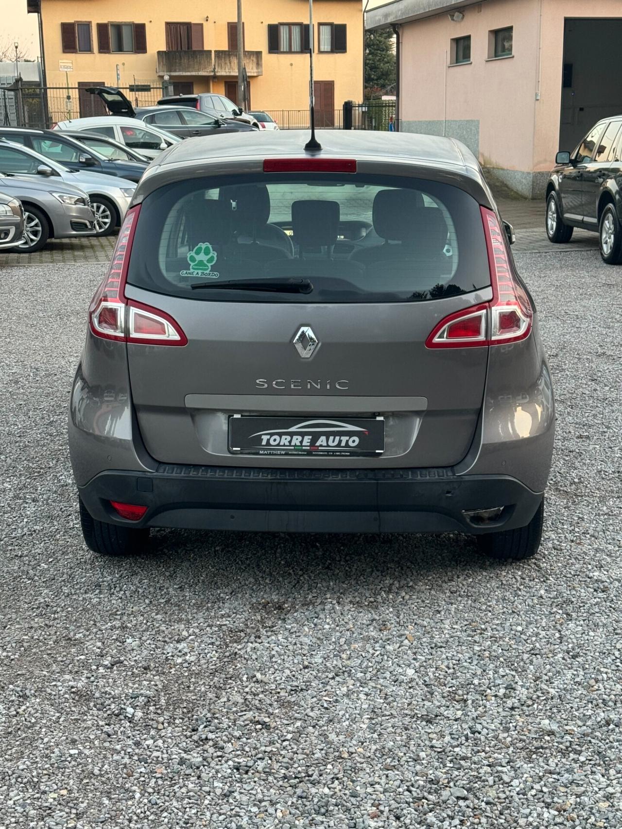 Renault Scenic X-Mod 1.6 Attractive