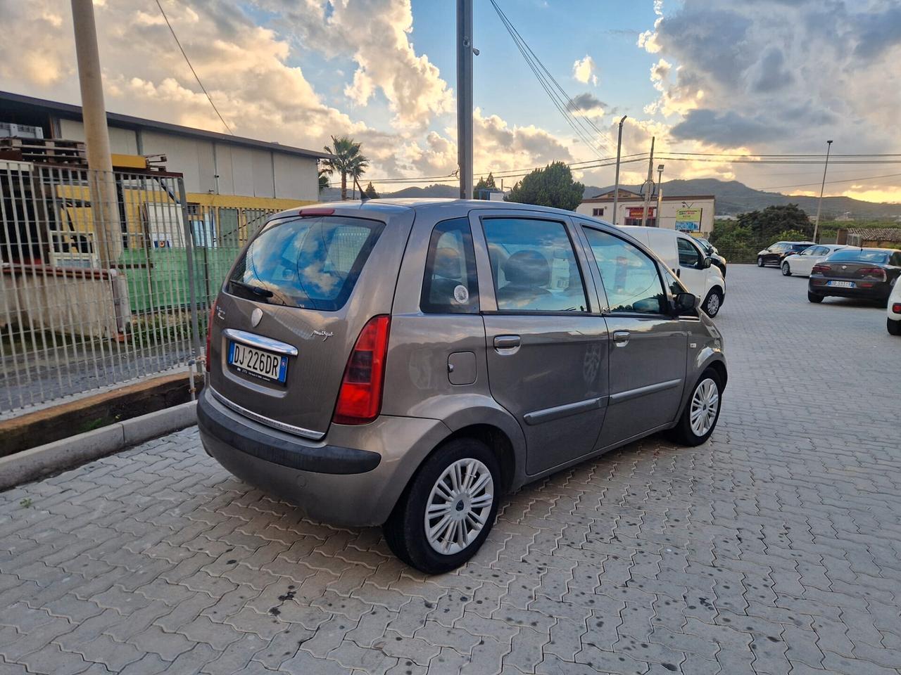 Lancia MUSA 1.3 Multijet 16V Oro