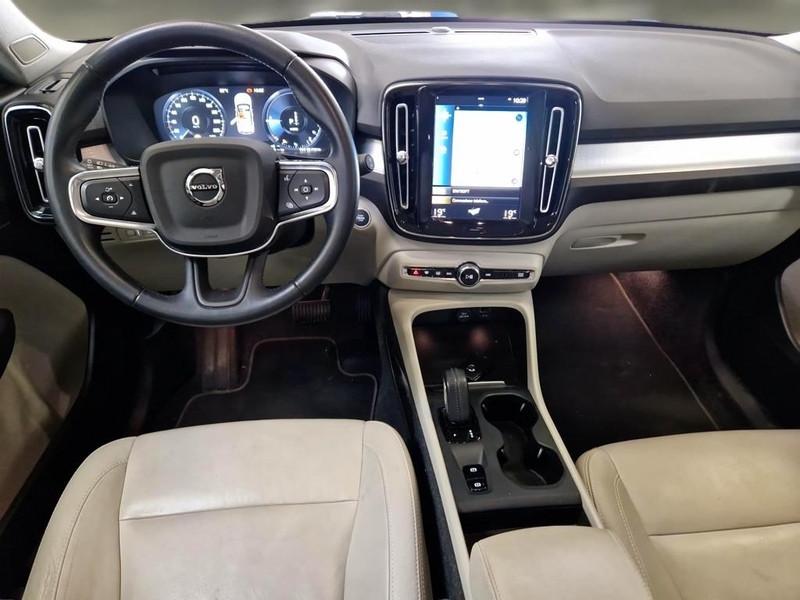 VOLVO XC40 T5 Plug-in Hybrid auto Recharge Inscription Expression