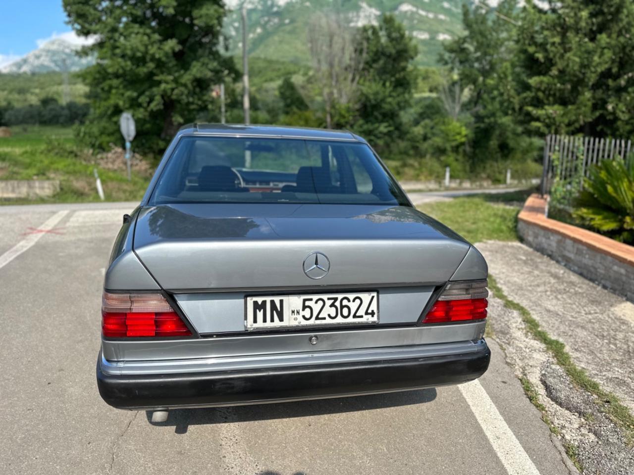 Mercedes w124 2.0 8 valvole gpl in perfetto stato