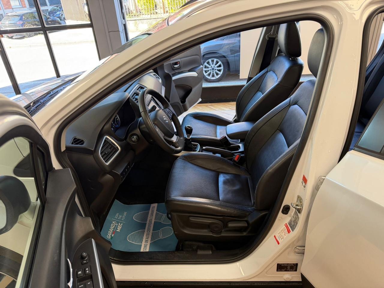 Suzuki S-Cross 1.6 DDiS view