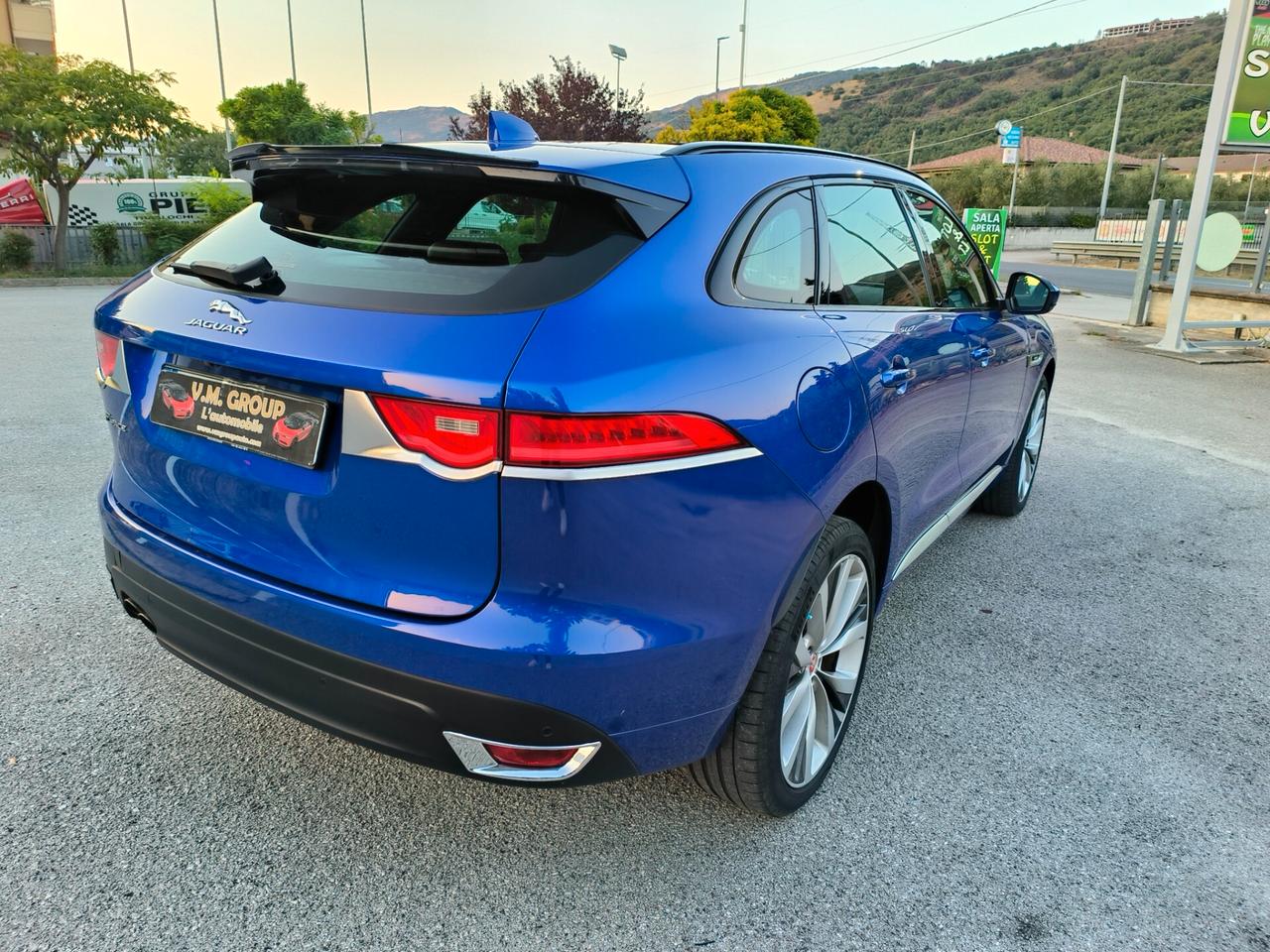 Jaguar F-Pace F PACE 2.0 AWD PORTFOLIO R-SPORT AUTOM.