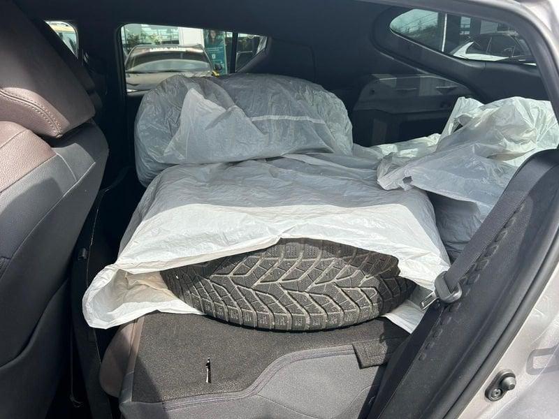 Toyota C-HR 1.8H 122cv E-CVT Lounge