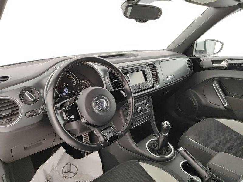 Volkswagen Maggiolino Maggiolino Cabrio 2.0 TDI Sport