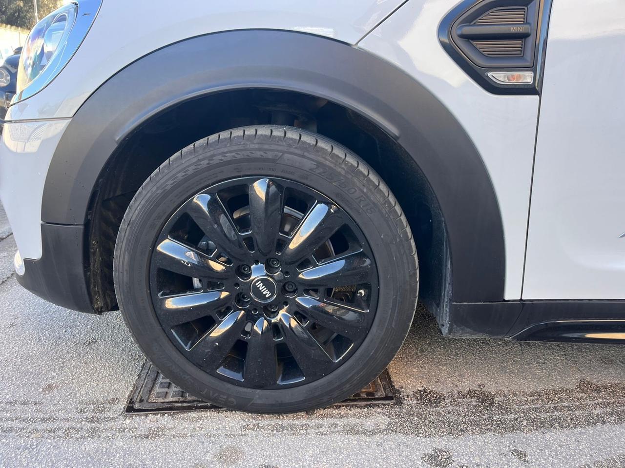 Mini Cooper D Countryman 2.0 ALL4