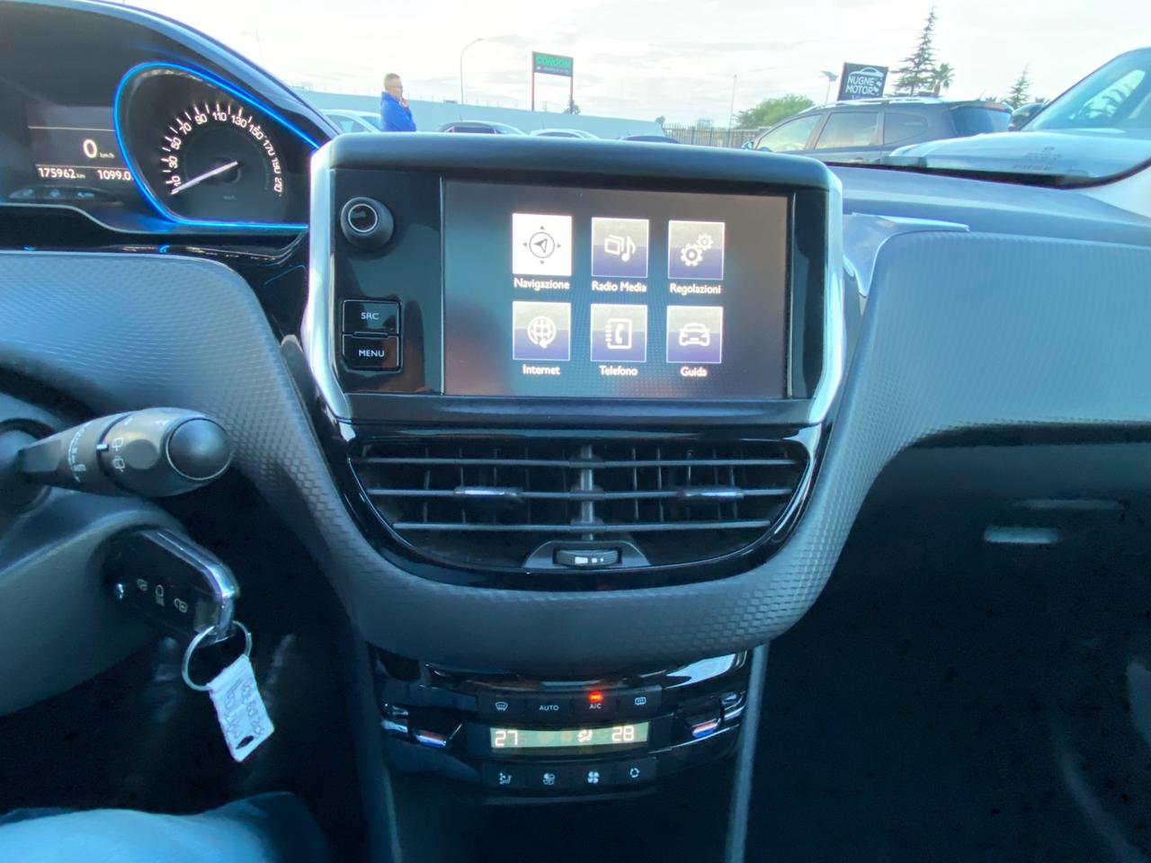 Peugeot 2008 BlueHDi 120 S&S Allure UNICO PROPRIETARIO NEOPATENTATO