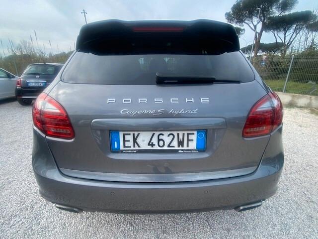 Porsche Cayenne 3.0 S Hybrid 379CV 279KW FULL TETTO NAVI TV