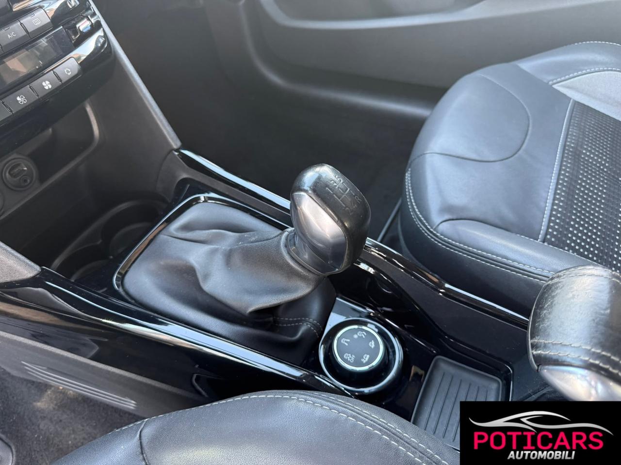 Peugeot 2008 BlueHDi 100 Allure