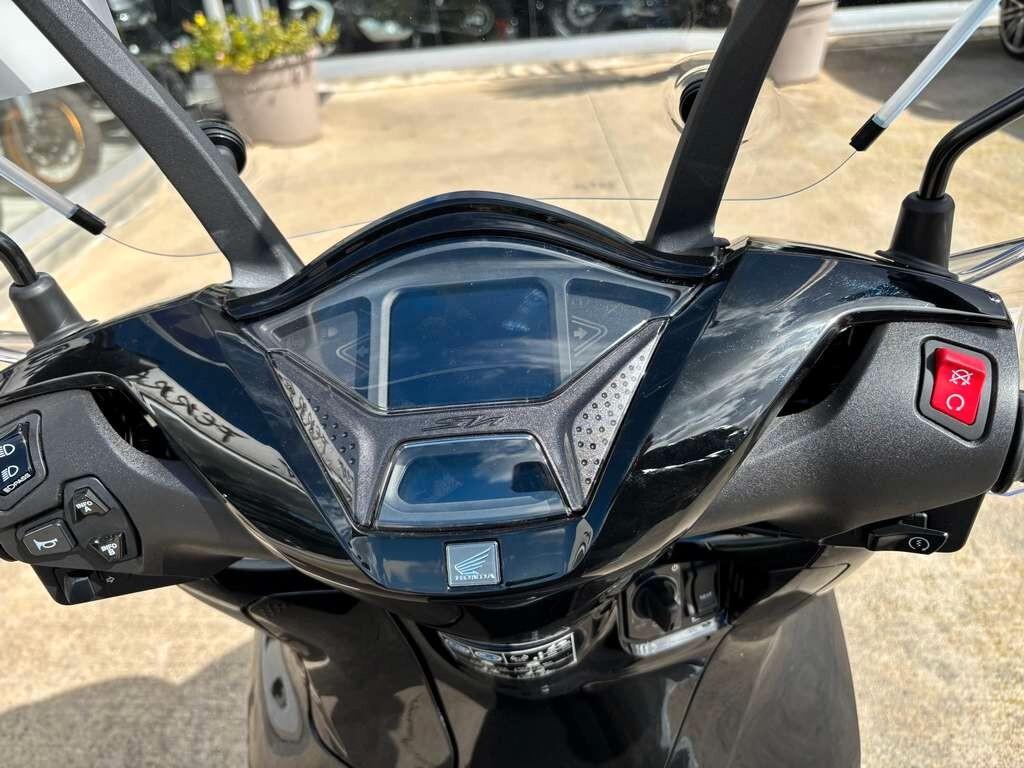 Honda SH 350 Nuovo pronto consegna Tuo a solo 65 Euro al mese