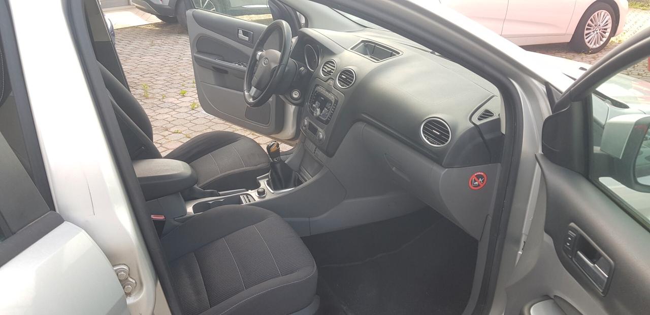 Ford Focus 1.6 TDCi (90CV) SW Titanium OK NEO PATENTATI