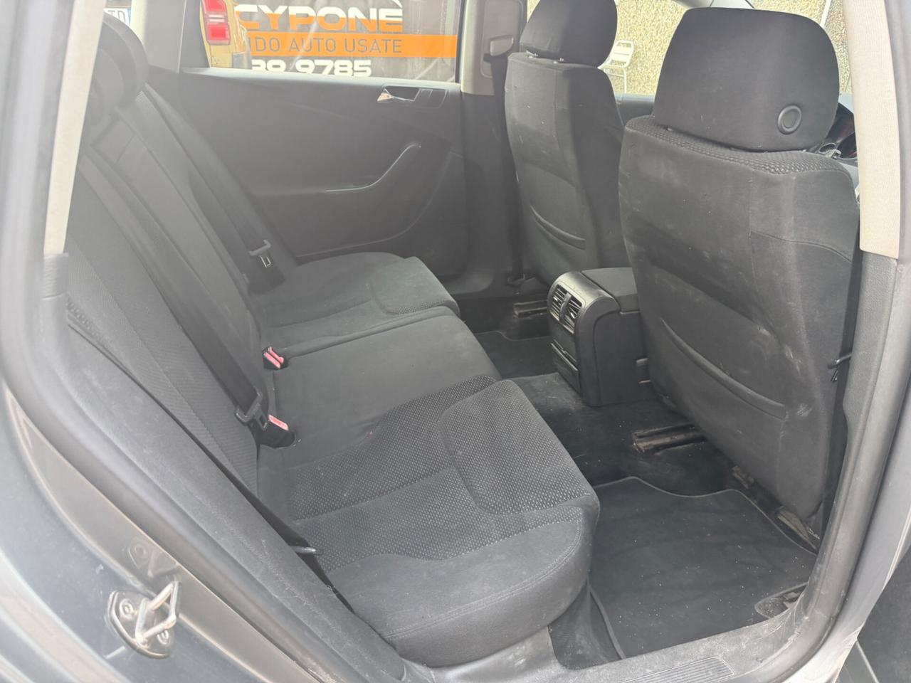 VW PASSAT 2.0TDI GANCIO TRAINO 1800KG