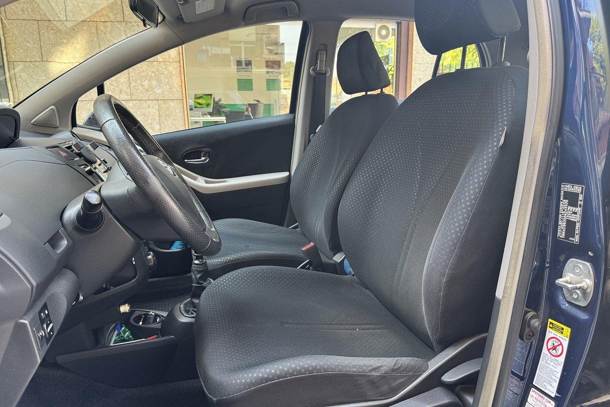 TOYOTA Yaris 1.4 D-4D DPF 5 porte Sol