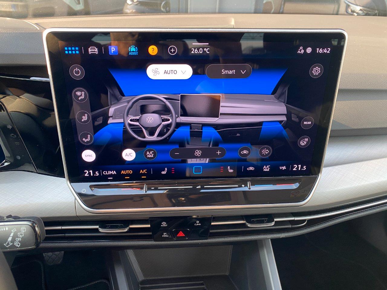 Volkswagen Golf 1.5 TSI 116 CV LIFE , HEAD-UP DISPLAY, WINTER PACK, FARI LED, CARPLAY