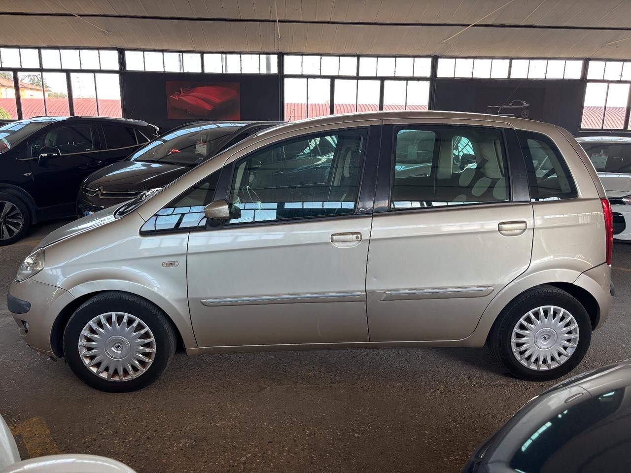 Lancia MUSA 1.4 16V 70KW 90CV Oro NEOPATENTATO