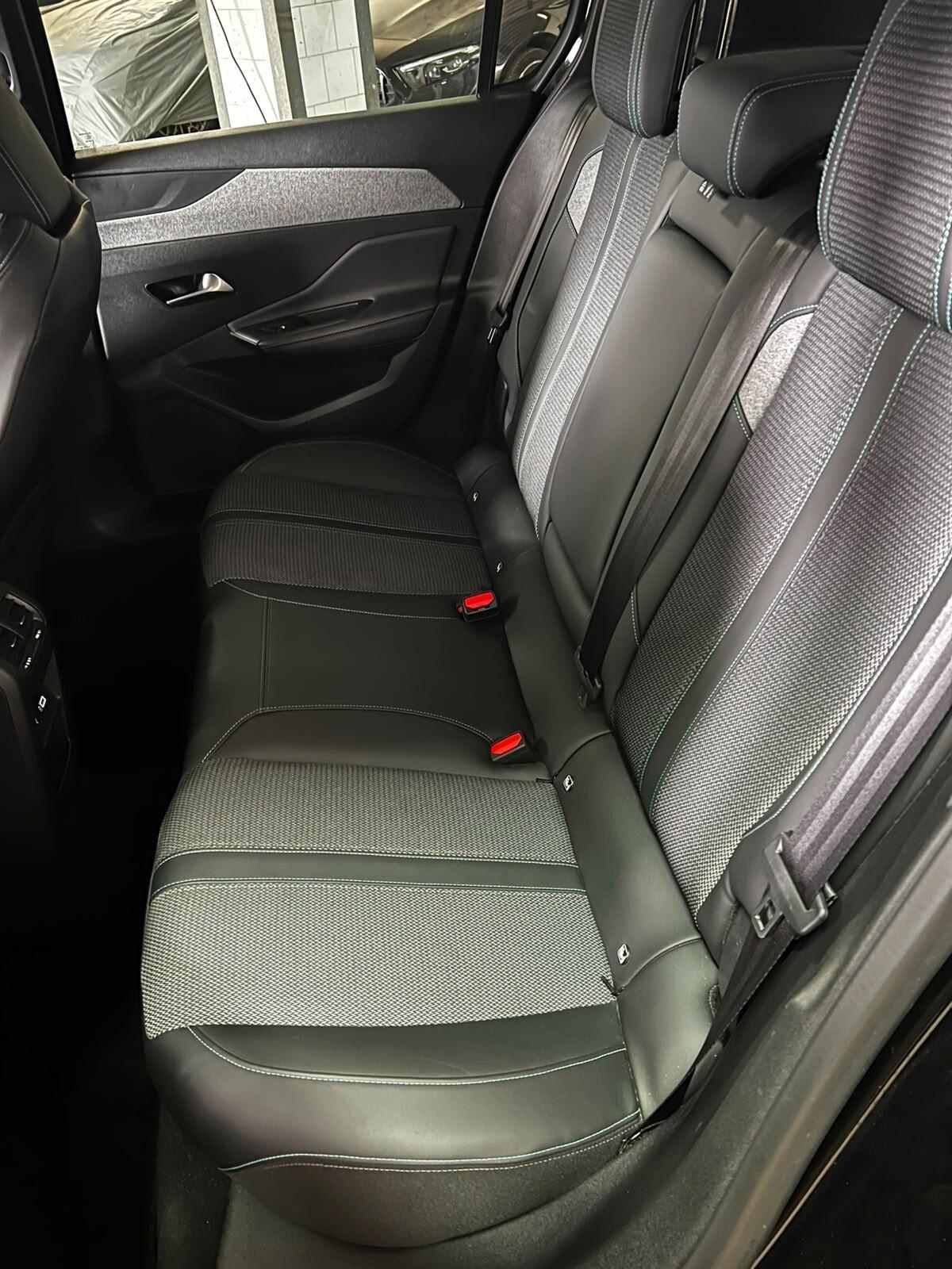 Peugeot 308 BlueHDi 130 S&S EAT8 Allure Pack