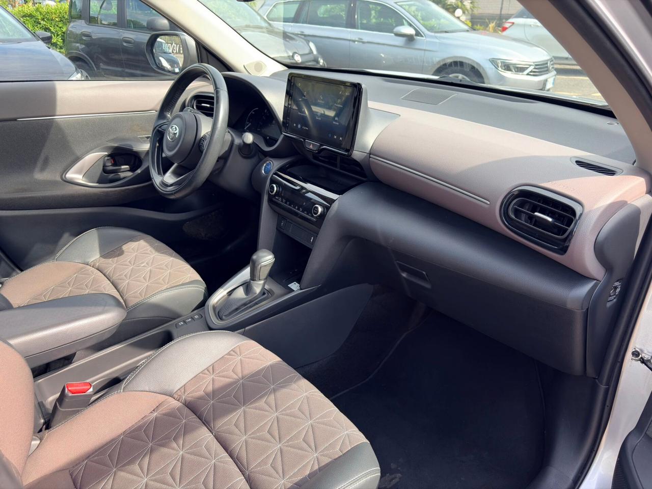 Toyota Yaris 1.5 Hybrid 5 porte Premiere
