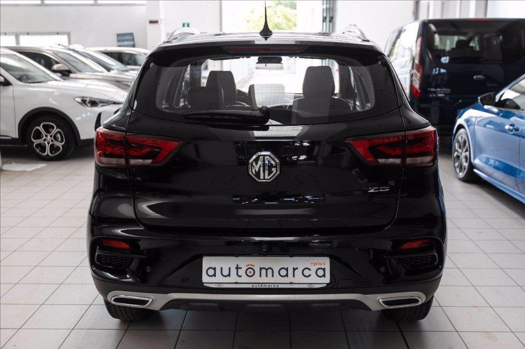 MG ZS 1.5 Luxury del 2024