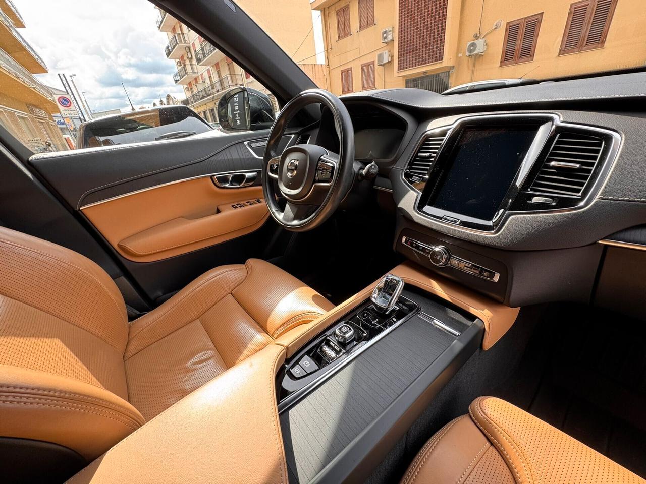 Volvo XC 90 XC90 B5 (d) AWD Geartronic 7 posti R-design DA 505€ ANTICIPO 0