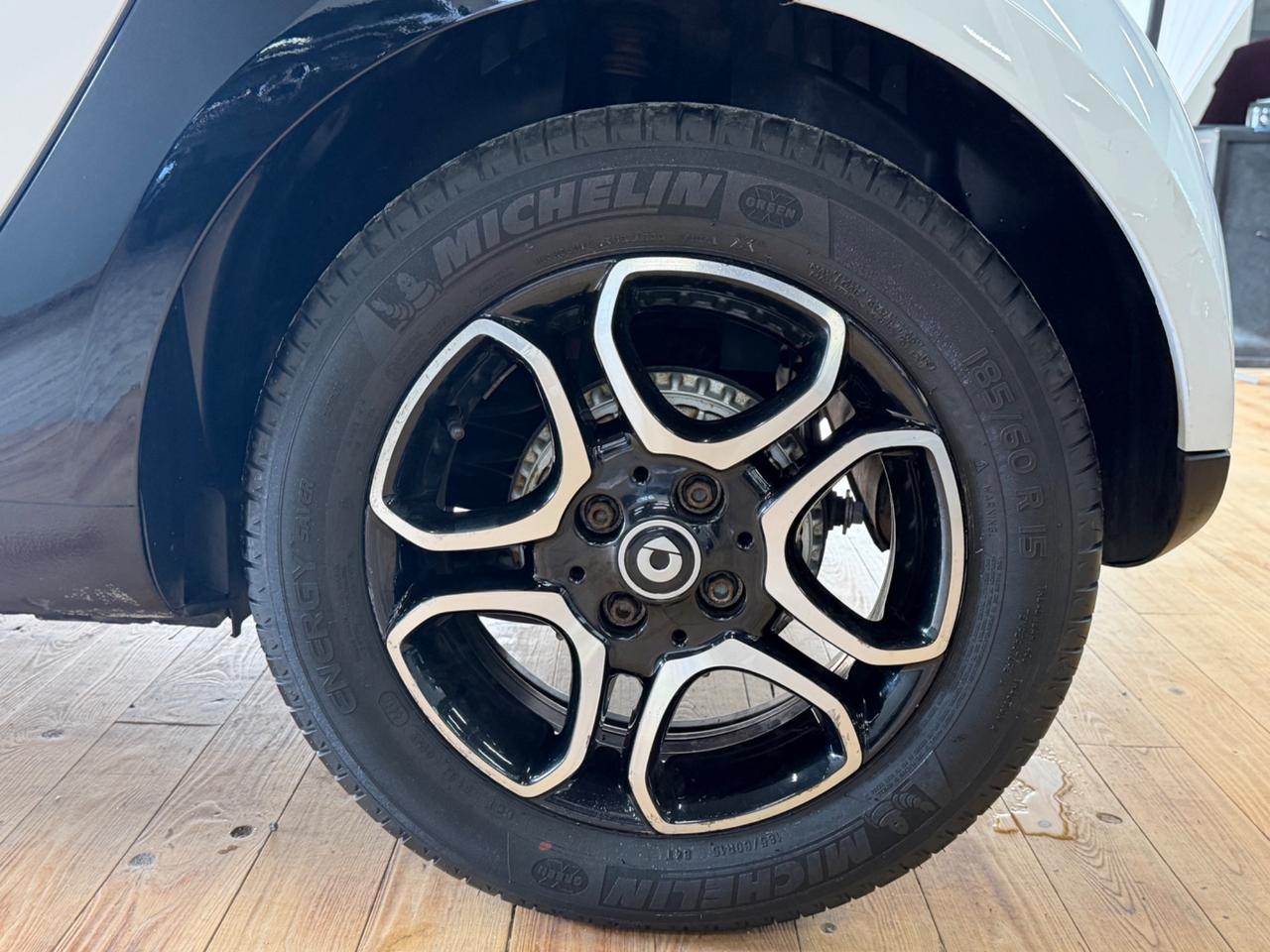 Smart ForTwo CABRIO 1.0 71CV PASSION TWINAMIC LED UNIPRO
