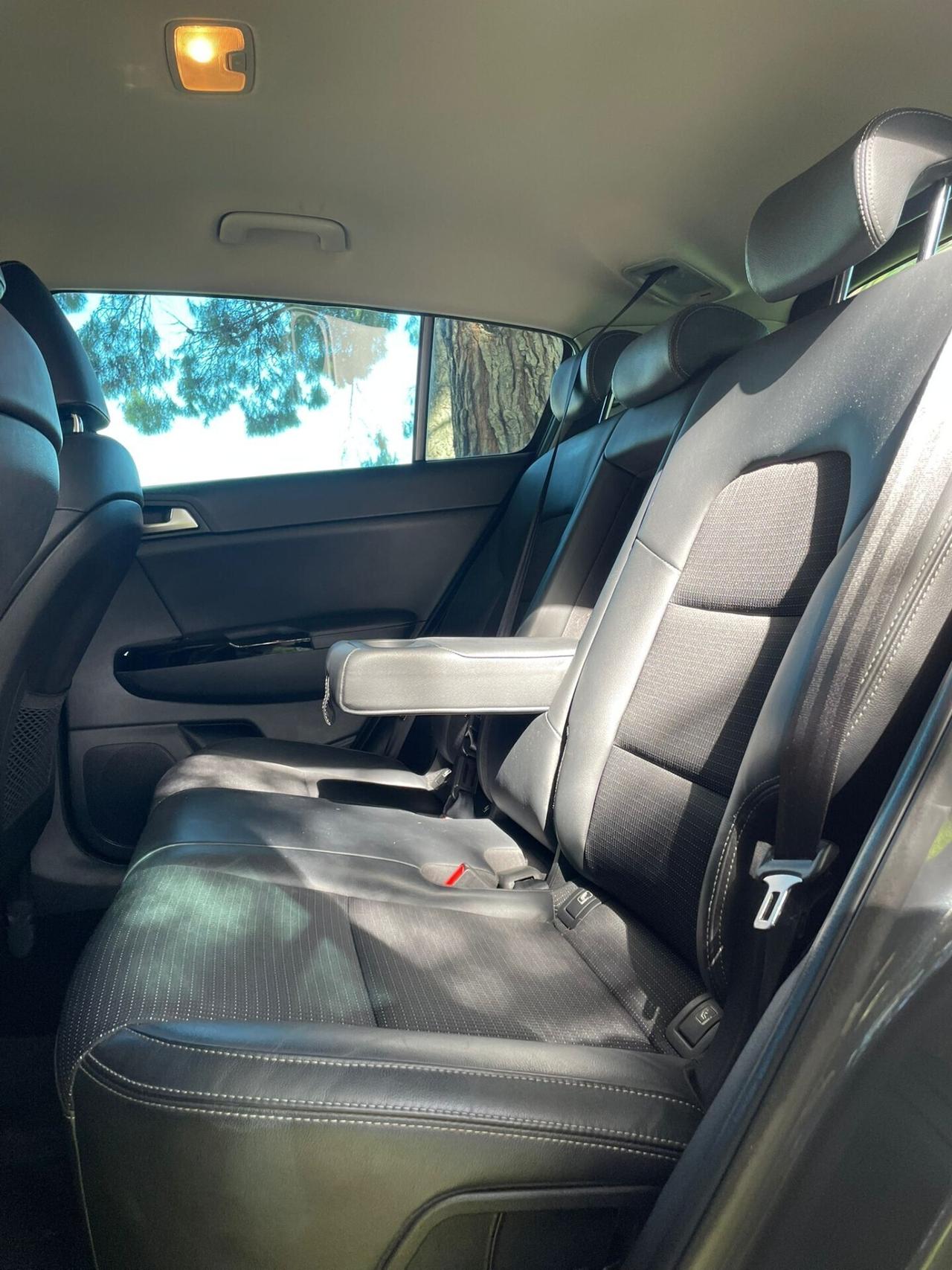 Kia Sportage 1.6 CRDI 115 CV 2WD Business Class