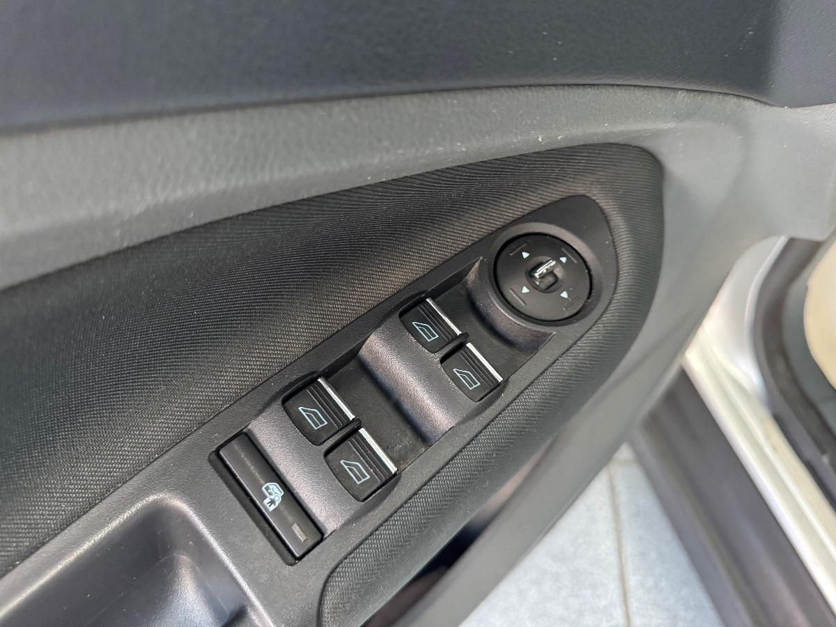 FORD C-Max 1.6 TDCi 115CV Titanium UNICO PROP/ IVA DEDUCIBILE/ NAVIGATORE