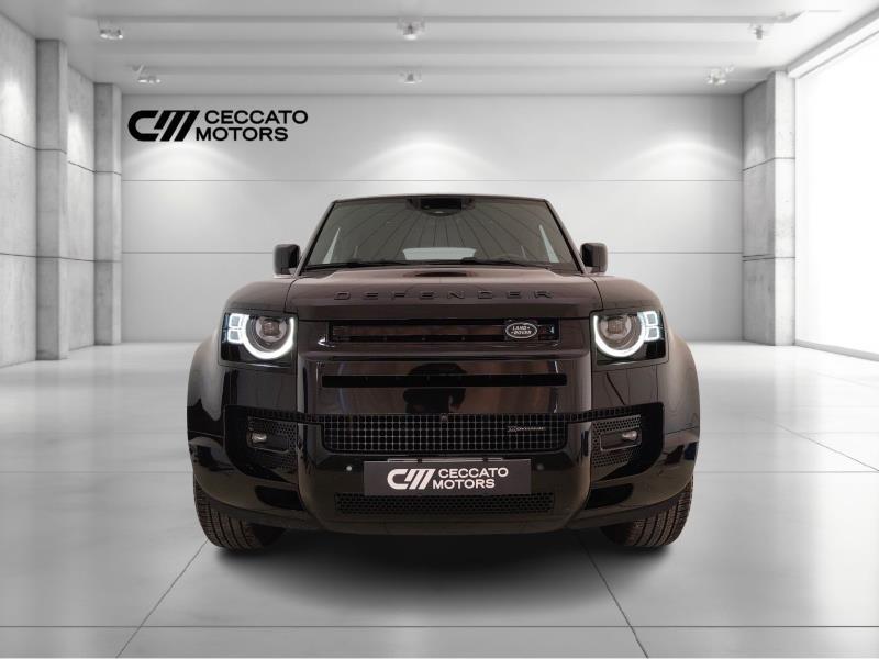 Land Rover Defender 110 3.0 I6 MHEV X-Dynamic SE AWD Auto