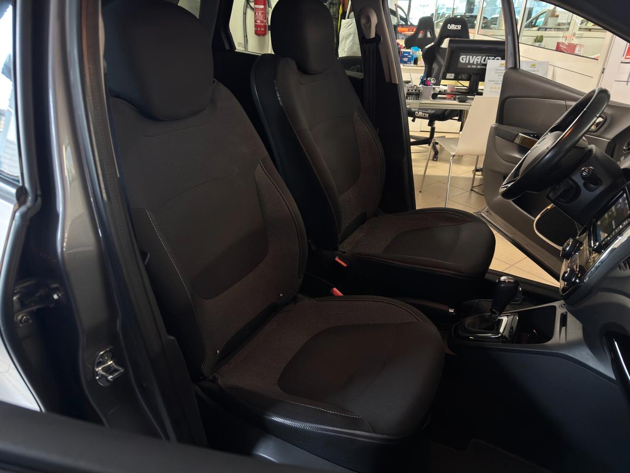 RENAULT CAPTUR 1.5cc 90CV DIESEL AUTO NEOPATENTATI