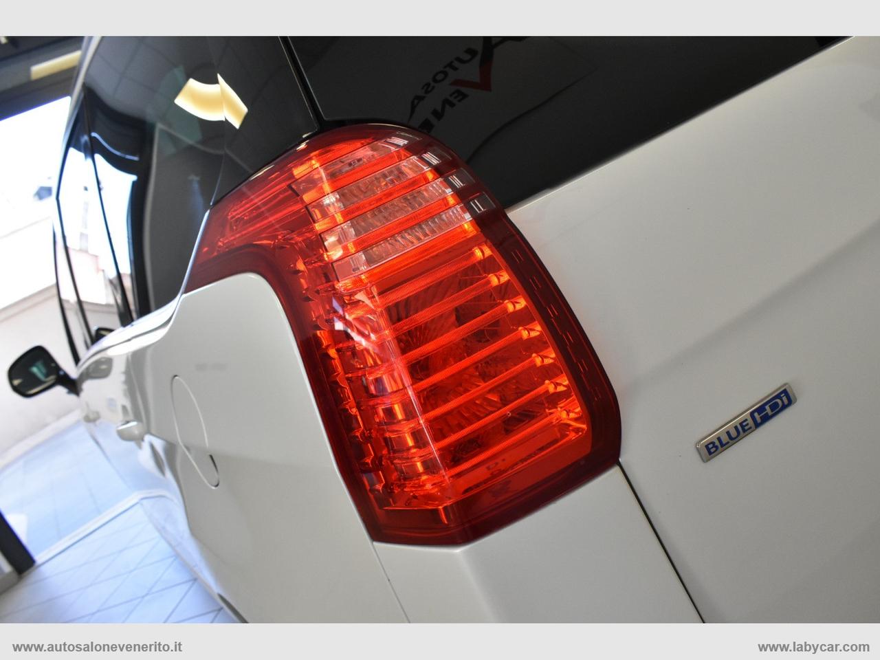 PEUGEOT 5008 BlueHDi 120 S&S Allure