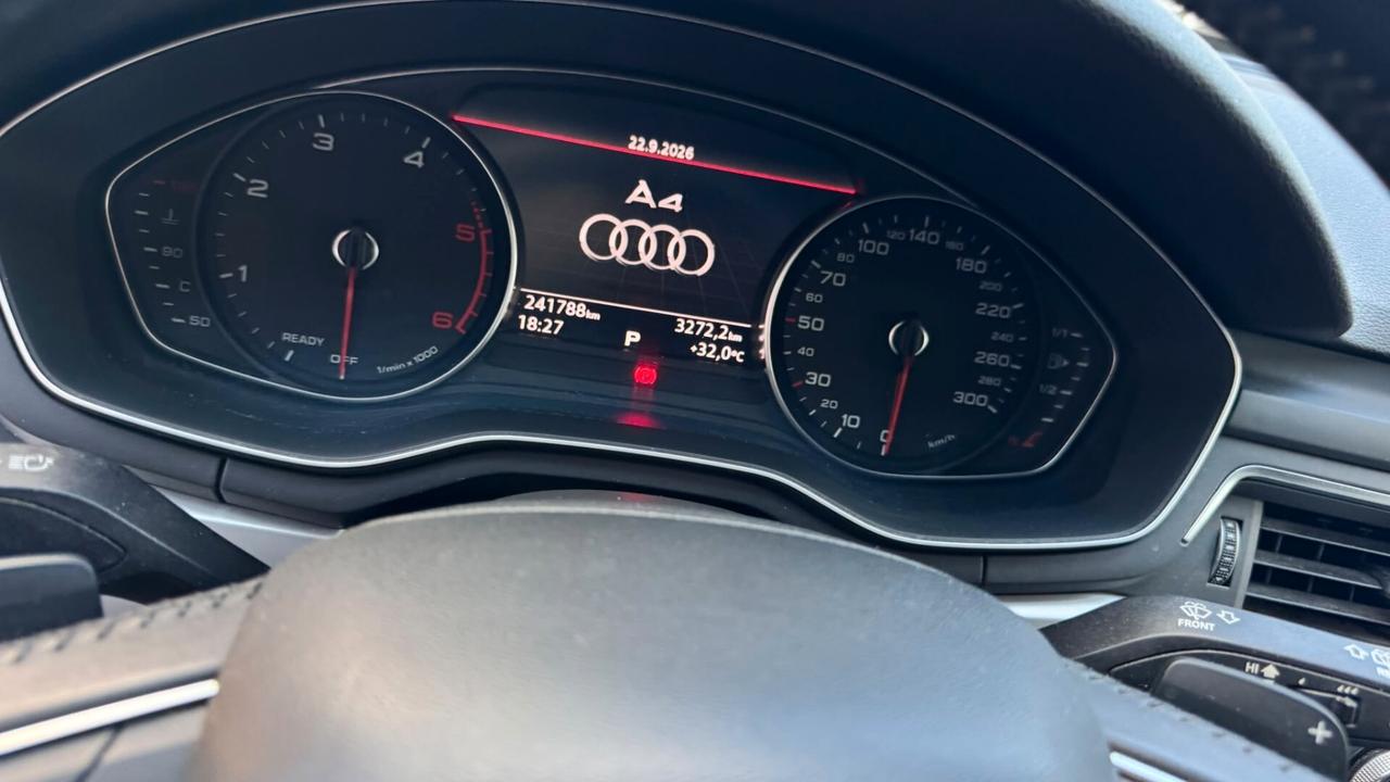 Audi A4 2.0 TDI 150 CV ultra S tronic Business Sport