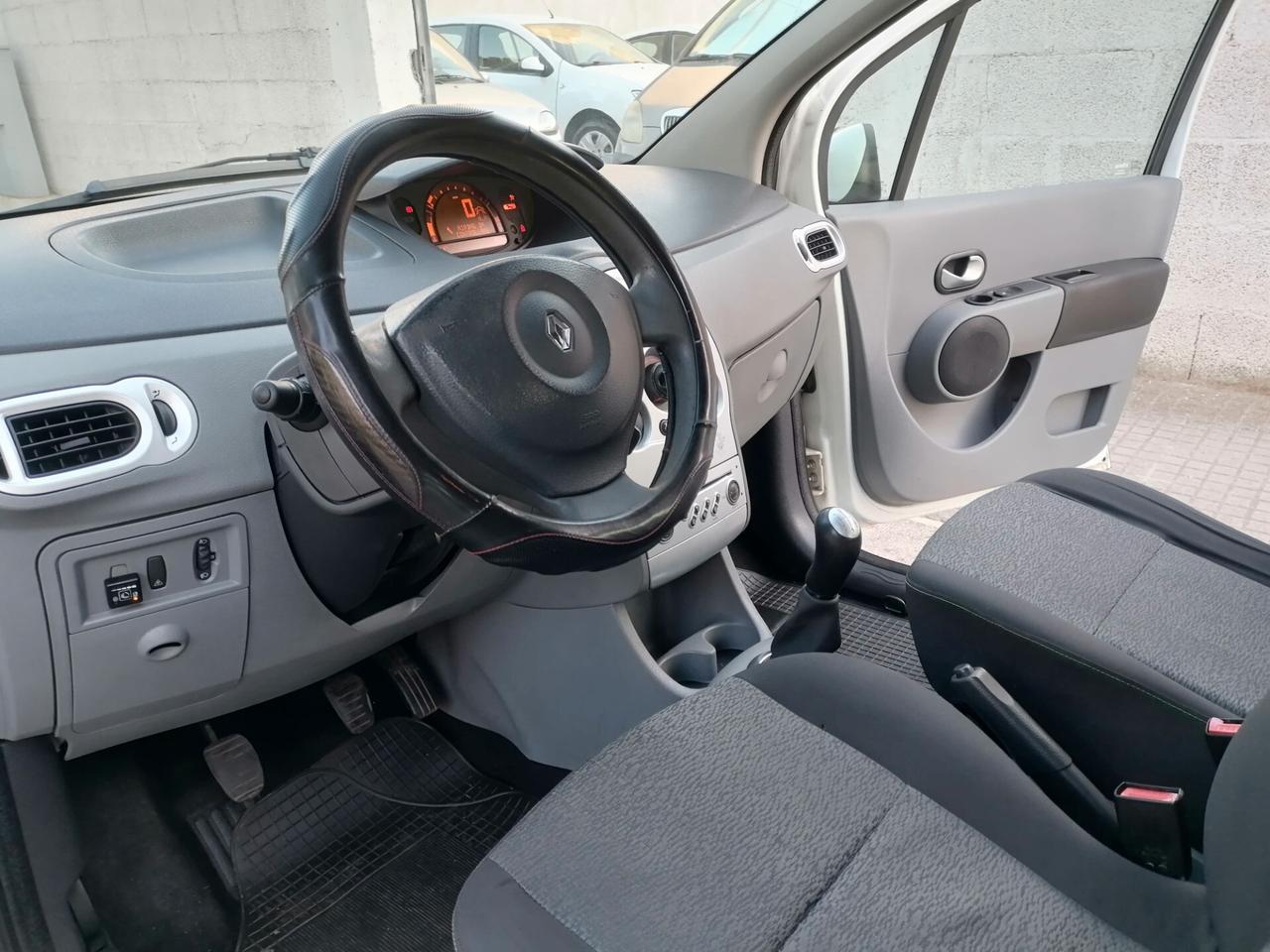 Renault Modus 1.2 GPL Dynamique - 2009