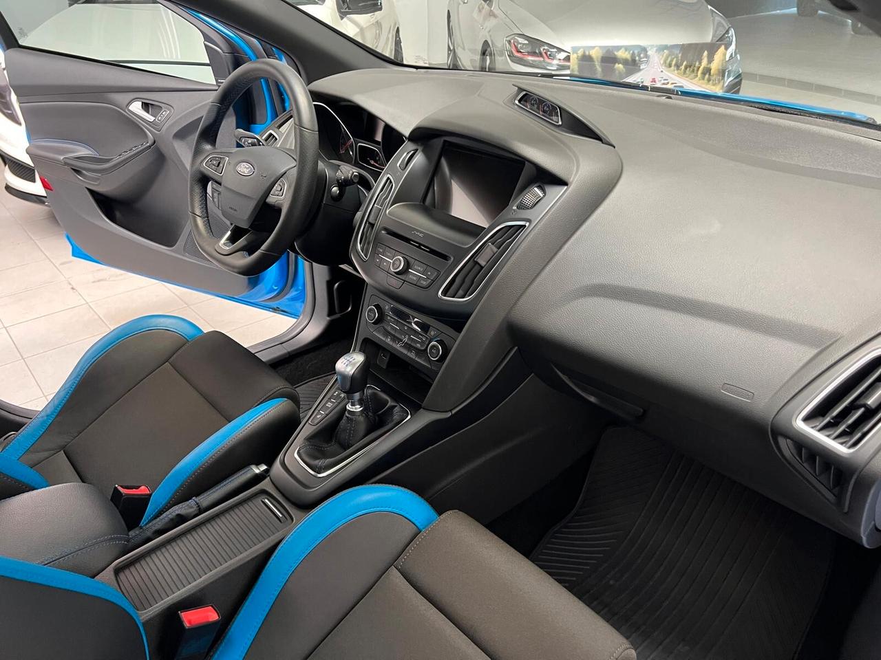 Ford Focus 2.3 350 CV AWD RS