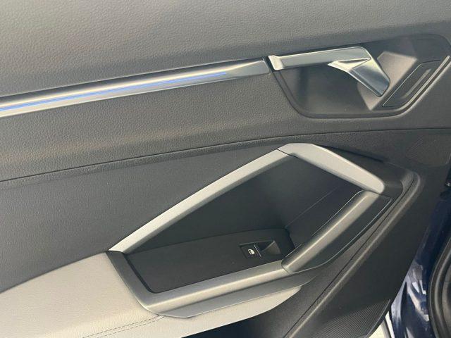 AUDI Q3 SPORTBACK 40 TDI quattro S tronic S line