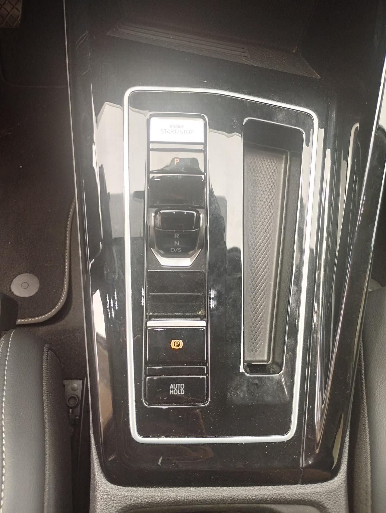 Volkswagen Golf 2.0 TDI 150 CV DSG SCR Style