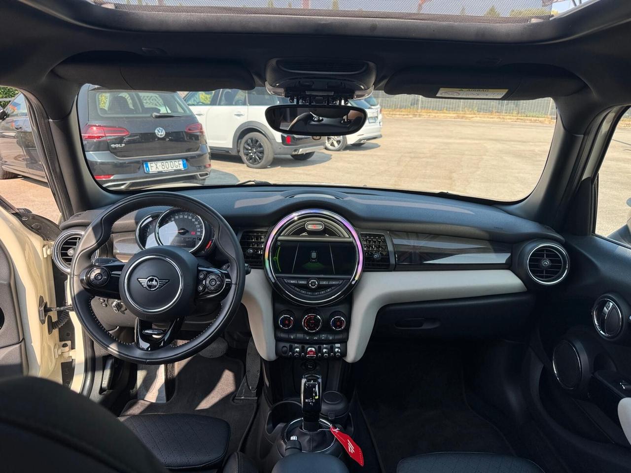Mini Mini 1.5 Cooper D 5 porte