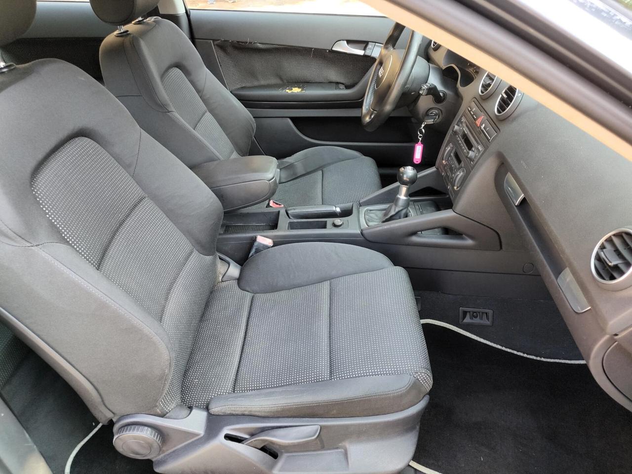 Audi A3 2.0 TDI 3p Ambiente